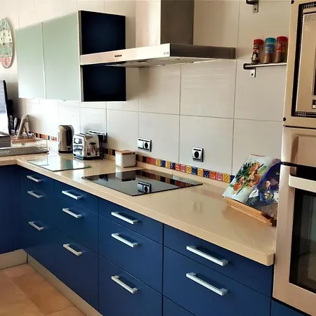 Irlanda - 5 Bedrooms Private House 300m From * Roquetas de Mar